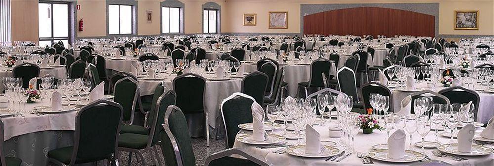 אלבה דה טורמס Hotel Alameda מראה חיצוני תמונה